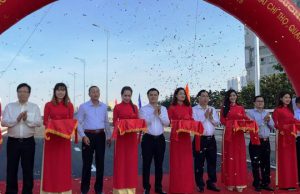 thong xe cau qua dao kim cuong