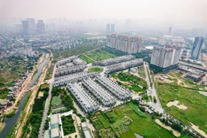 bat dong san khu tay lien tuc tang gia